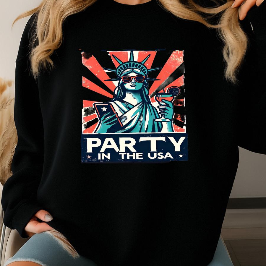 Party In The Usa Shirt, Womens 4th Of July Outfit, Retro Usa Graphic Tee, Fourth Of July Shirt, 4th Of July Graphic Tee, American Graphic Sweatshirt