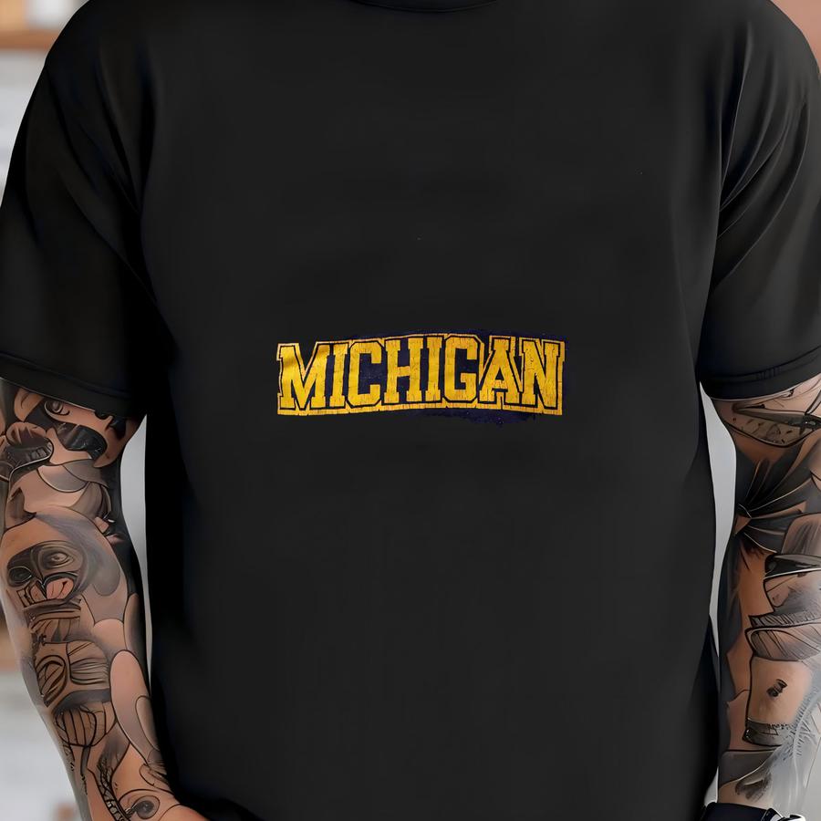 Vintage Sweatshirt | Michigan Raglan Pullover Top Shirt Sweater University College 70's Navy Blue Yellow | Size S/m T-shirt