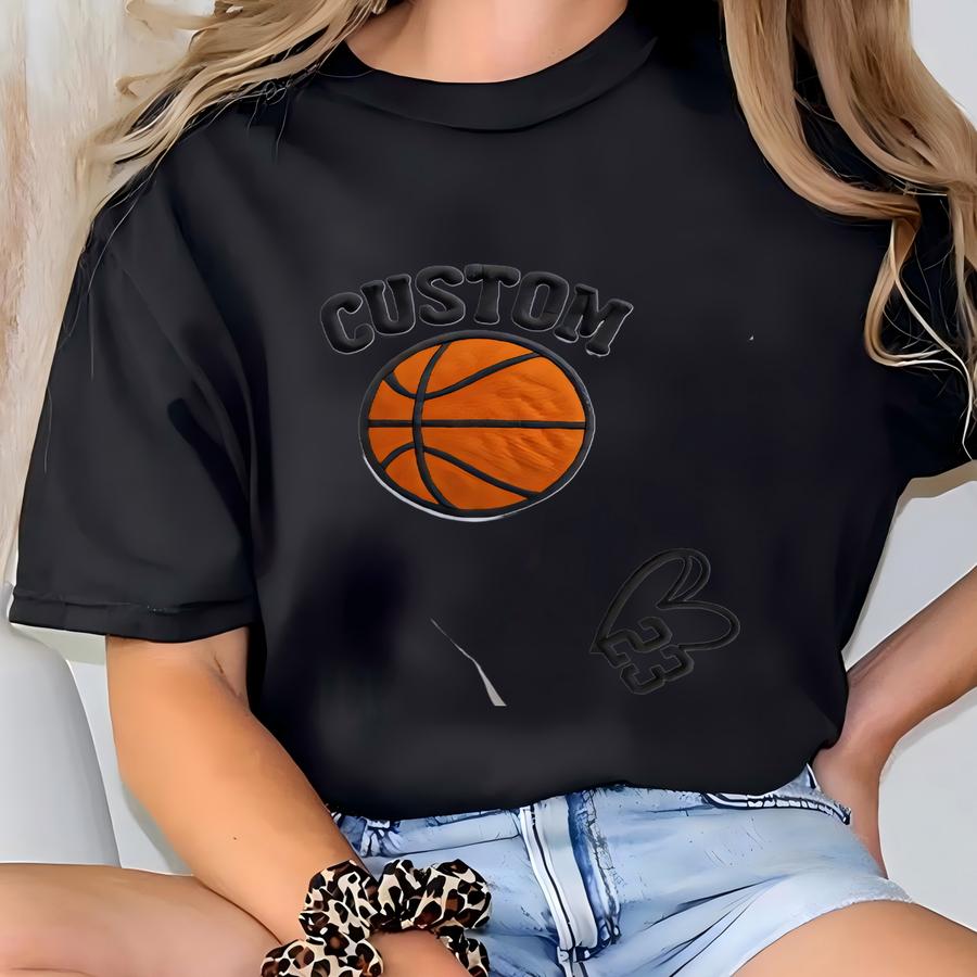 Custom Baseball Mom Custom Sweatshirt, Basketball Mama Sweater, Mom Sweatshirt, Gift For Sport Mom, Sporty Mama Hoodie Gift T-shirt