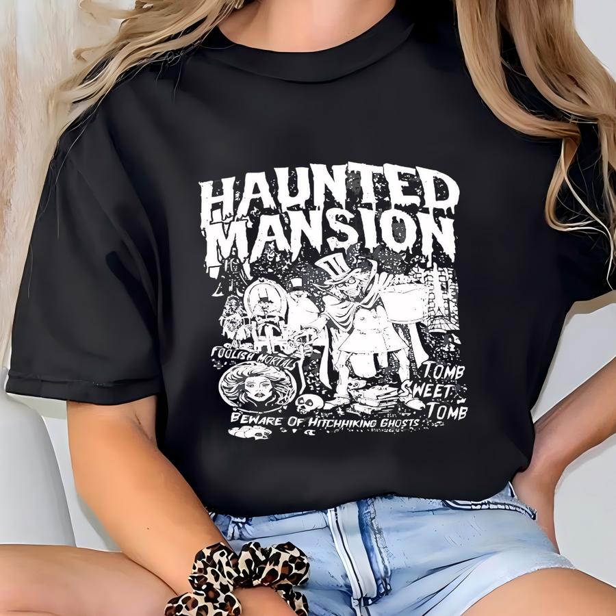 ® Retro The Haunted Mansion Shirt, Spooky Season Shirt, Halloween Gothic Family Tee, Family Tee, Retro Halloween T-shirt