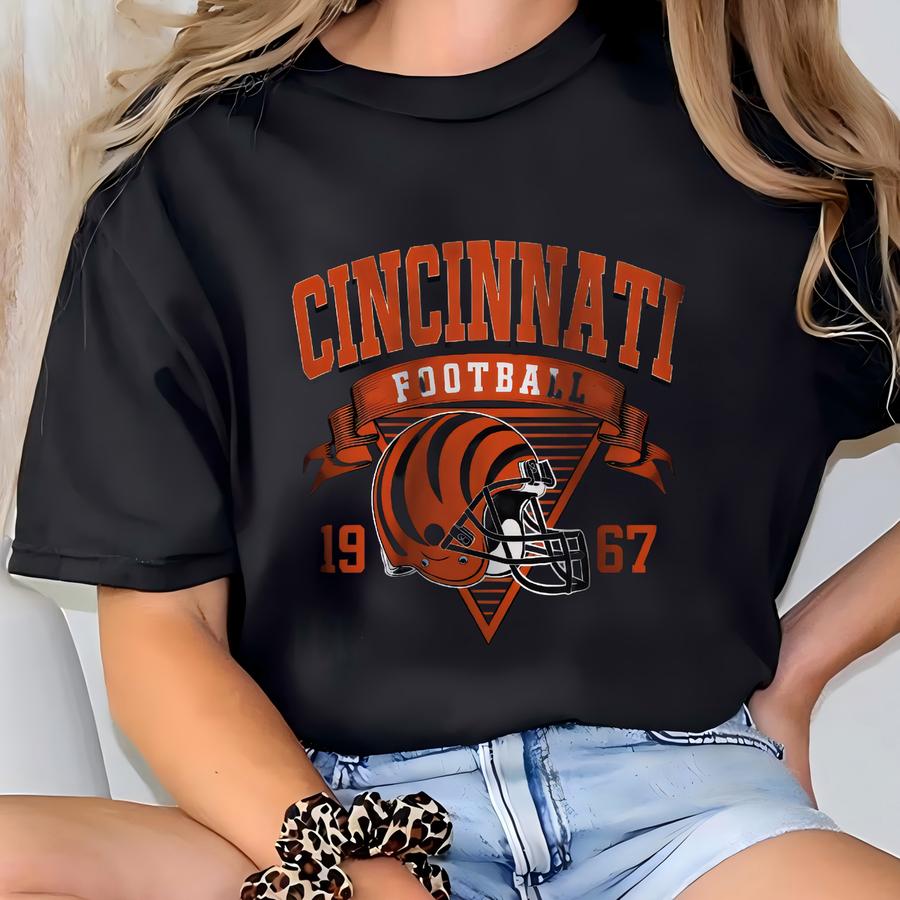 Cincinnati Football Sweatshirt, Vintage Style Cincinnati Football Crewneck, Cincinnati Football Fan Pullover, Cincinnati Fan Gifts T-shirt