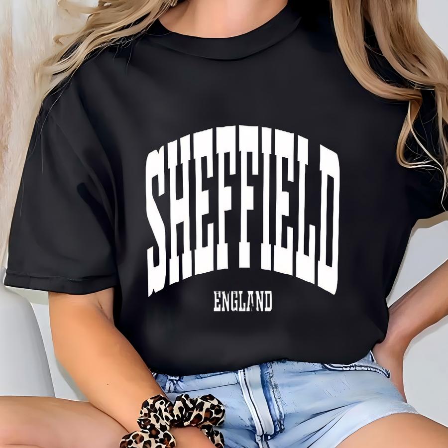 Sheffield Shirt Hoodie Sweatshirt – Uk City Aesthetic Top, Vintage Sheffield Souvenir Gift, British Travel Tee, Urban Grunge City Style T-shirt