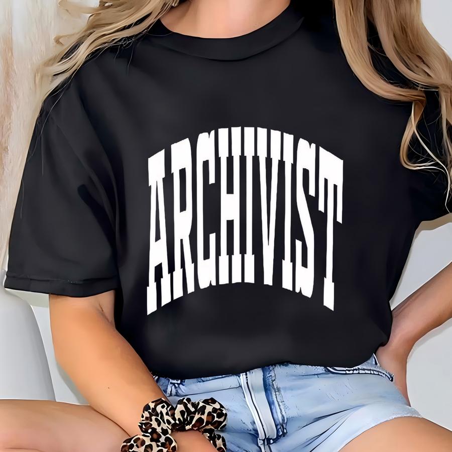 Archivist Sweatshirt, Hoodie Shirt - Vintage Document Organizer Gift, Library Lover Top, Archive Specialist Crewneck T-shirt