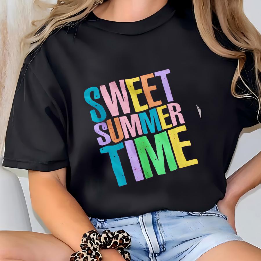 Summer Day Hoodie: Beach Lake Vacation Shirt S-3xl T-shirt