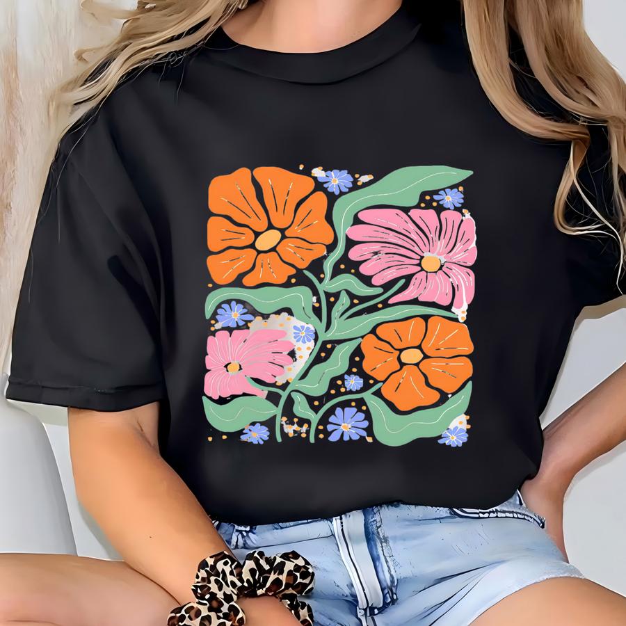 Retro Comfort Flower Shirt, Floral Mom Hoodie, Aesthetic Women Sweatshirt, Botanical Lady Gift, Flower Lover Crewneck, Cottagecore Tee T-shirt