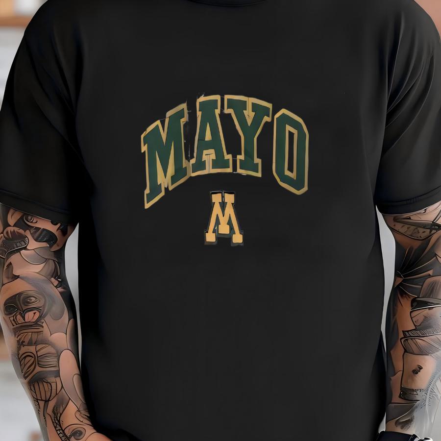 Vintage 90s Mayo Athletics Sweatshirt: Large University Crewneck T-shirt
