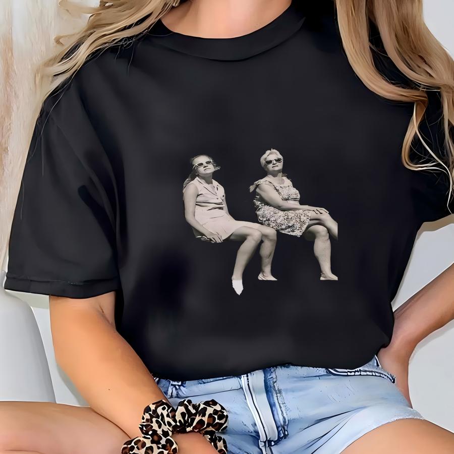 Custom Vintage Photo Hoodie: Personalized 90s Style T-shirt