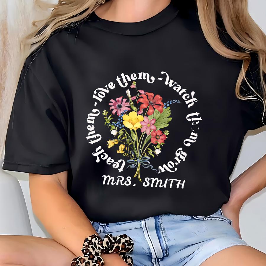 Teacher Appreciation Gift Tee Canvas Custom Teacher Gift Personalized School Gifted Teacher Tote Reusable School Campus T-shirt