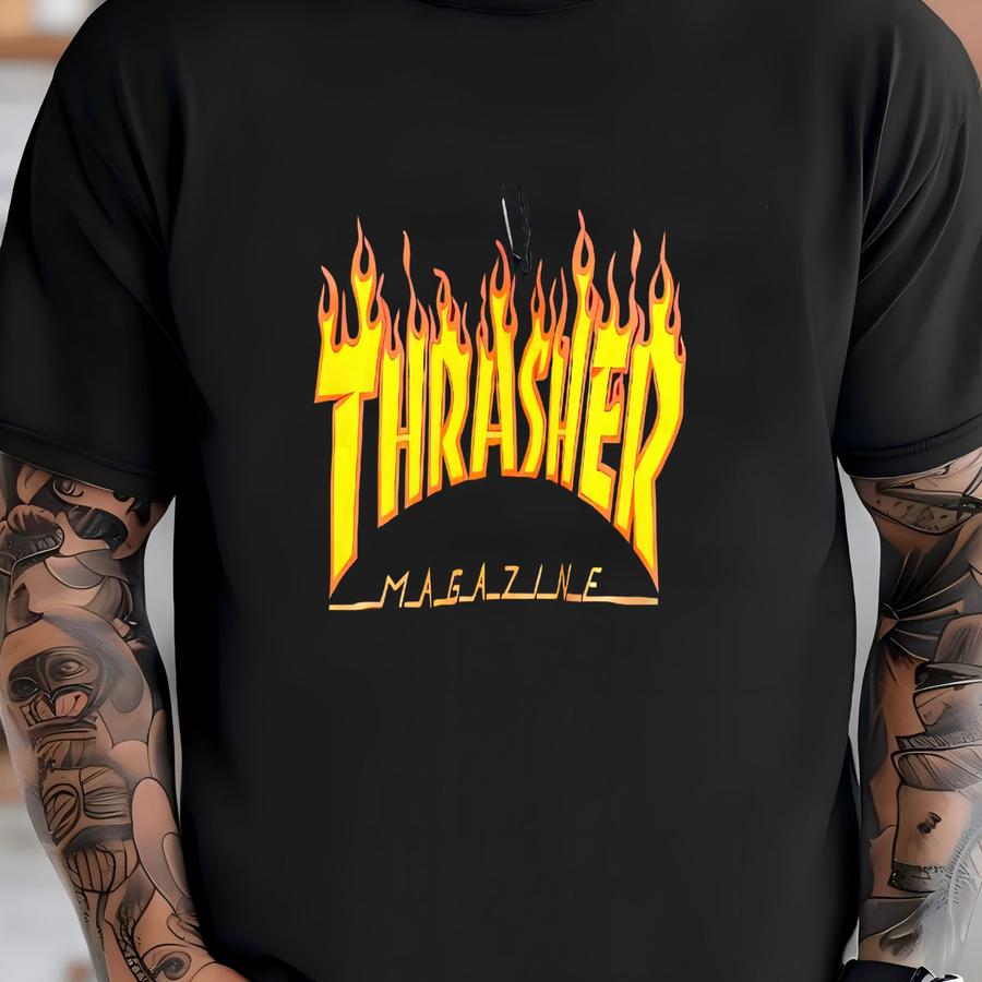 Vintage Thrasher Skateboard Zine Flames Hoodie Size Medium T-shirt
