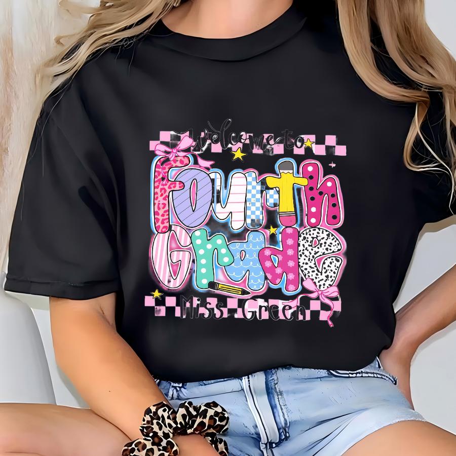 Fourth Grade Teacher Shirt: Back To School Tee T-shirt