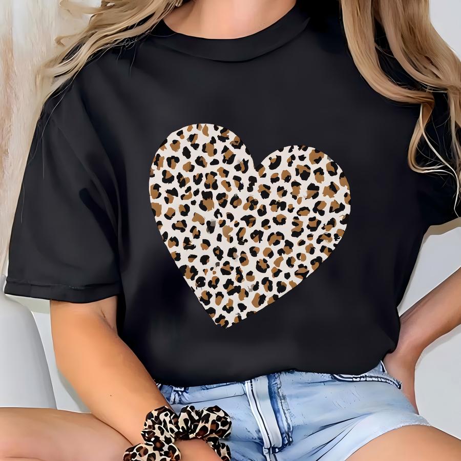 Leopard Heart Sweatshirt, Womens Fall Sweatshirt, Fall Sweatshirt, Thanksgiving Shirt, Thankful Fall Sweatshirt T-shirt