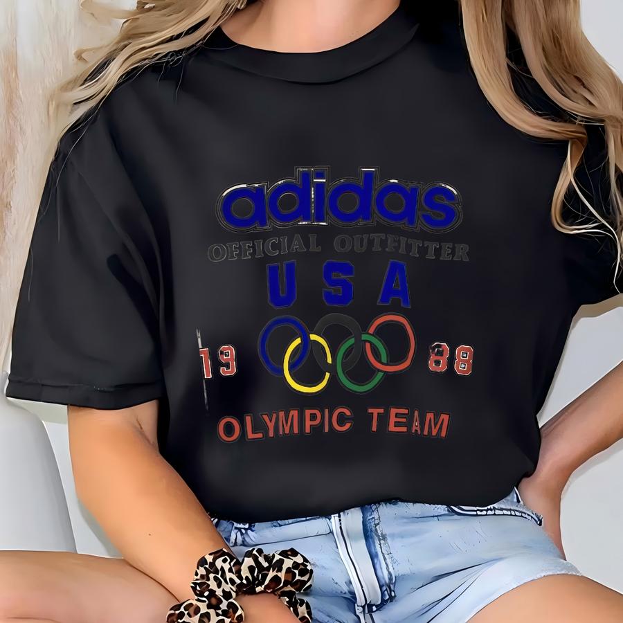 Vintage 80's Usa Team White Sweatshirt Medium Trefoil Logo Crewneck Sportswear Run Dmc Sweater Size M T-shirt