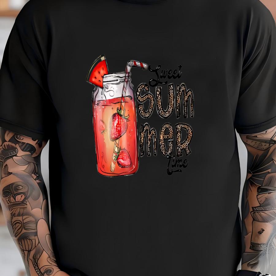 Strawberry Summer Tee: Sweet Vacation Shirt T-shirt