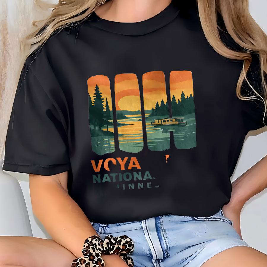 Voyageurs National Park Minnesota Crewneck Shirt Sweatshirt Hoodie, Lake Graphic Tee, Sunset Nature Gift, Outdoor Adventure Trip Souvenir T-shirt