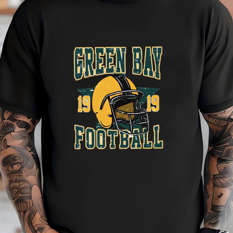 Vintage Green Bay Football Sweatshirt: Retro Tee T-shirt