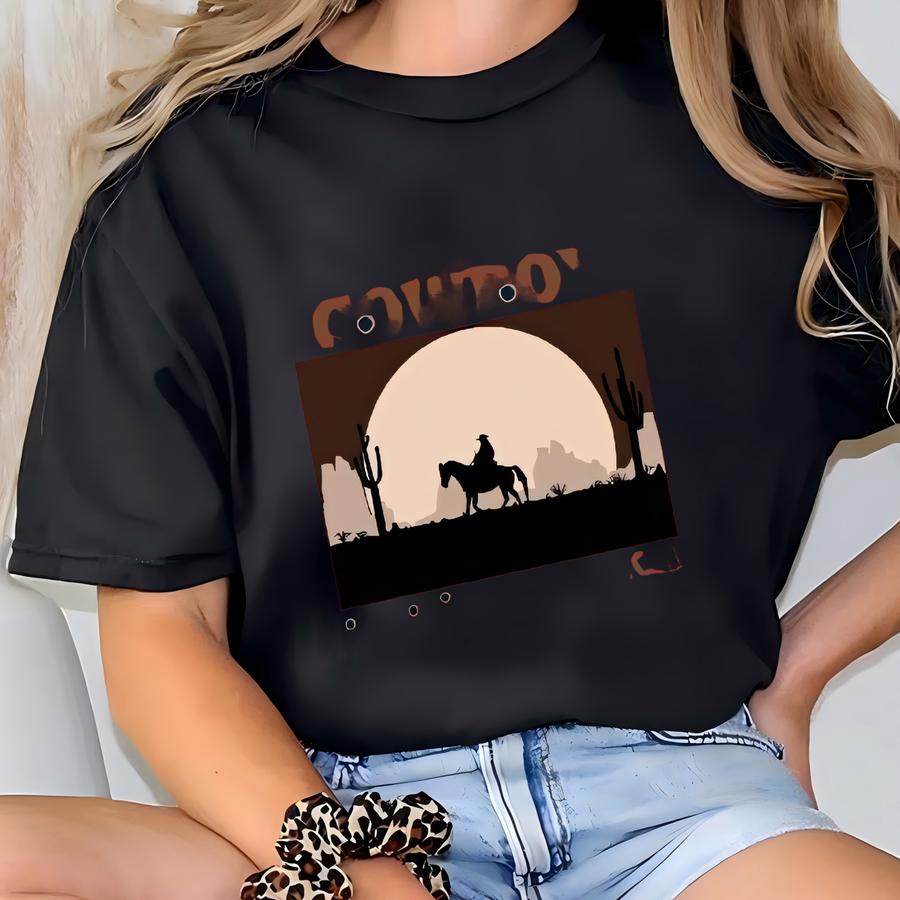 Vintage Western Cowboy Tee: Desert Sunset Horse Graphic T-shirt