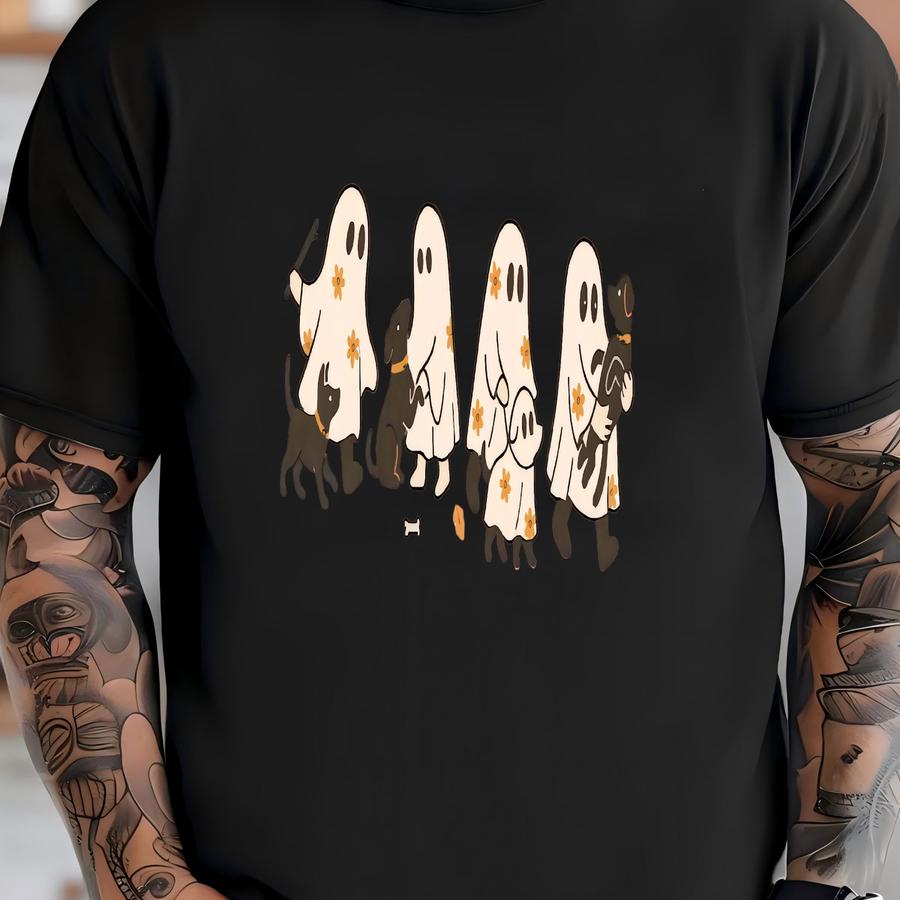 Ghost Dog Club Shirt, Halloween Dog Mom Tee, 4 Ghosts With Dogs Graphic Shirt, Retro Fall , Spooky Season Pet Gift T-shirt