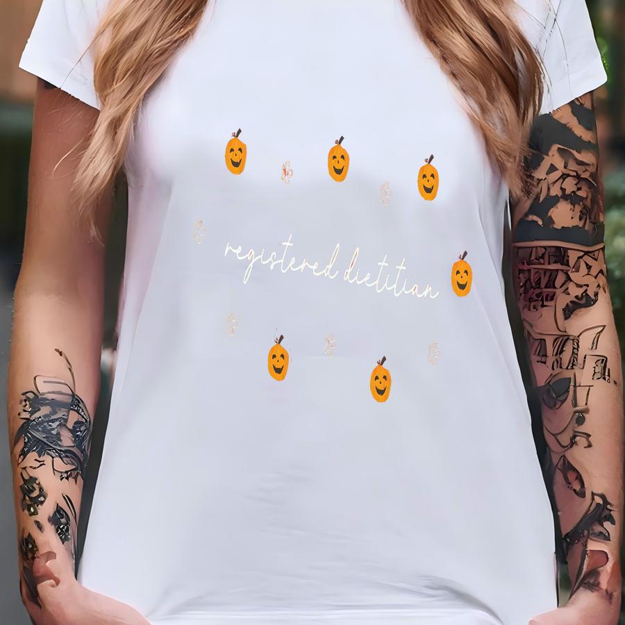 ® Registered Diean Halloween Shirt Rd Therapist Tshirt Rd Grad Gift Nutrition Nutritionist Gifts Nutritionist Shirts T-shirt