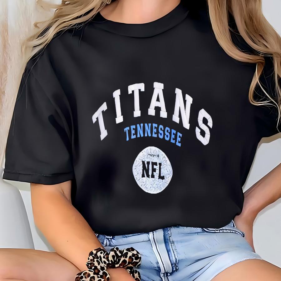 90s Tennessee ‘titans’ Crewneck Sweatshirt Print Logo Blue Color Men’s Fit To L T-shirt