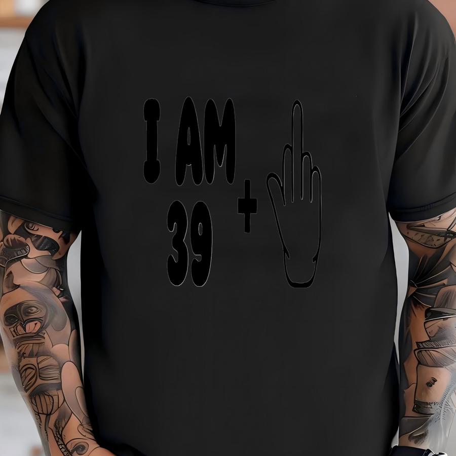 I Am 39 + 1 Trucker Hat: 40th Birthday Party T-shirt