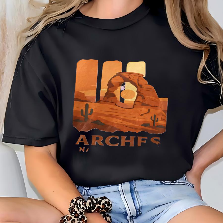 Arches National Park Tshirt Sweatshirt Hoodie, Utah Desert Tee, Hiking Gift, Southwest Vacation Souvenir, Nature Lovers Shirt T-shirt