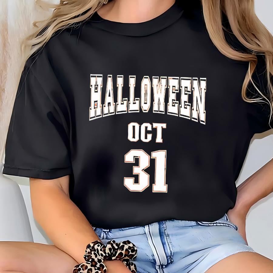 ® Halloween Oct 31 Shirt, October 31 Tee, Minimal Spooky Season Shirt, Fall Aesthetic Halloween Hoodie, Simple Pumpkin Shirt T-shirt