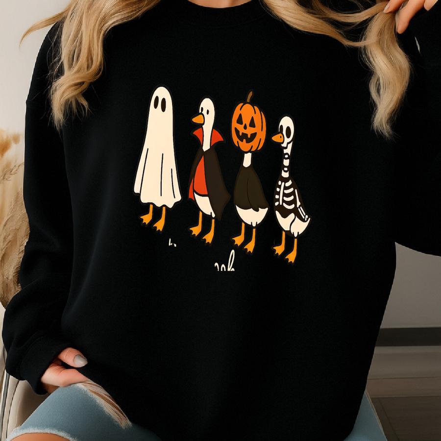 Spooky Goose Halloween T-shirt: Cotton Tee Sweatshirt