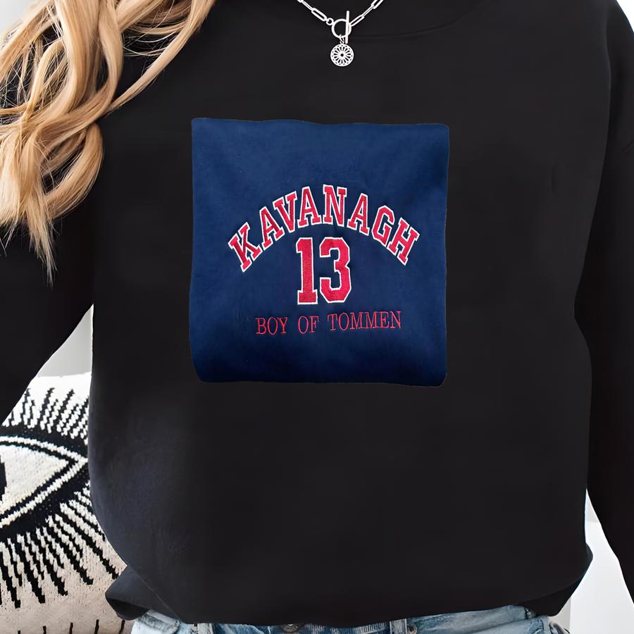 Binding 13 Sweatshirt – Boys Of Tommen Bookish Crewneck, Johnny Kavanagh Merch For Chloe Walsh Fans Esnc244.h Sweatshirt