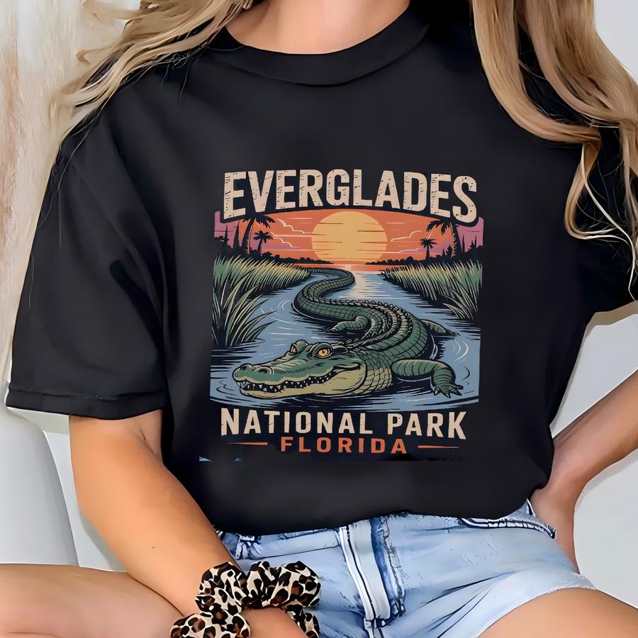 Everglades National Park Shirt, Florida Alligator Sunset Tee, Retro Swamp Wildlife Hoodie, Nature Gift For Outdoor Lover, Gator Graphic Top T-shirt