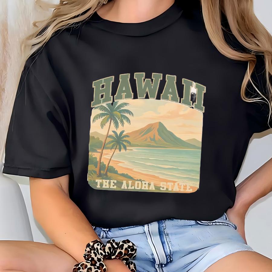 Vintage Hawaii Long Sve Shirt: Retro Aloha State Graphic Tee T-shirt