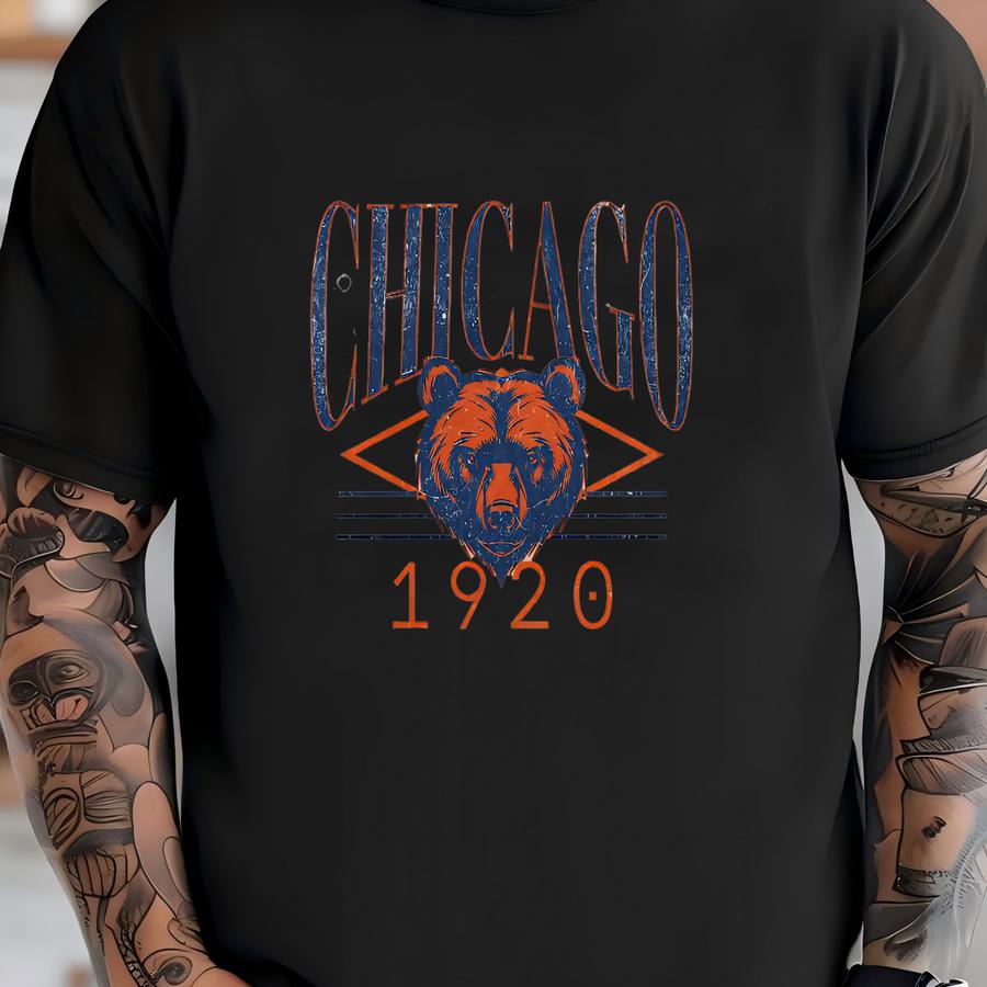 Chicago Football Crewneck Sweatshirt, Unisex Vintage Game Day Apparel, Retro Sports Gift, Tailgate Outfit, Windy City Team Pride T-shirt