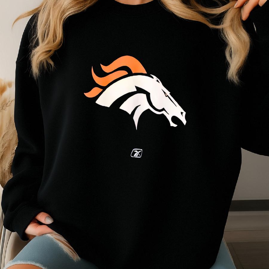 Vintage Denver ‘broncos’ Crewneck Sweatshirt Print Logo Blue Color Men’s Xl Sweatshirt