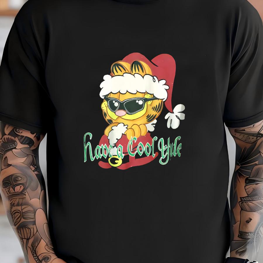 Vintage Garfield Sweatshirt Xl: Green Cartoon Graphic Pullover T-shirt