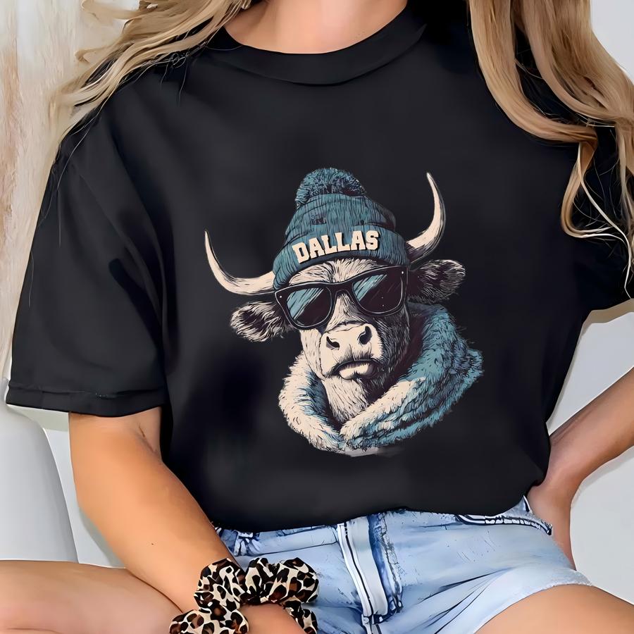 Football Spirit Animal Sweatshirt: Vintage-inspired Game Day Apparel T-shirt