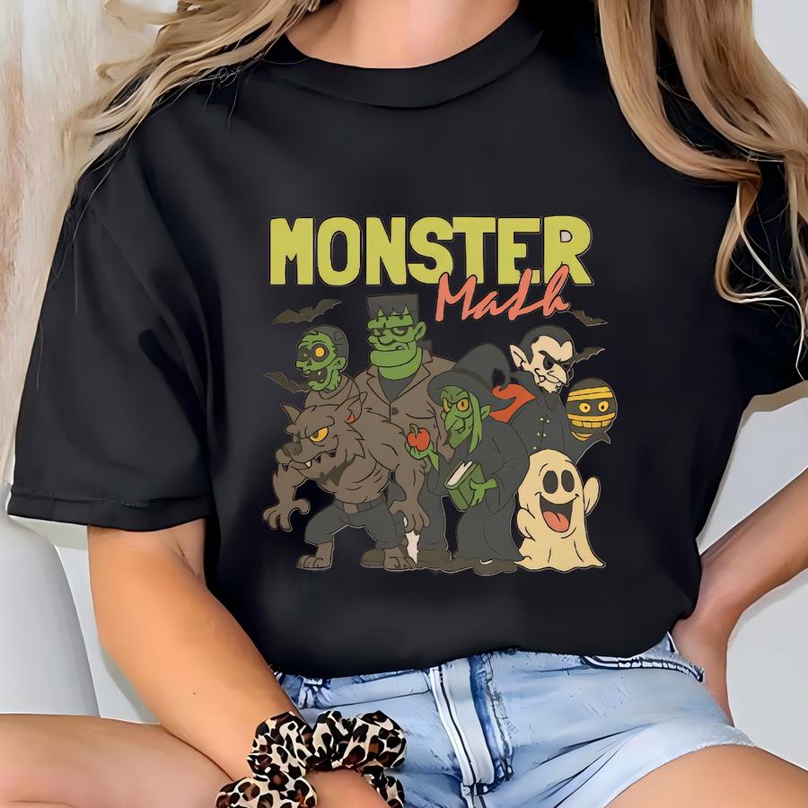 Vintage Halloween Sweatshirt, Retro Halloween Monster Mash Sweatshirt, Halloween Aesthetic, Graphic Monster Sweatshirt, Fall Oversized Shirt T-shirt