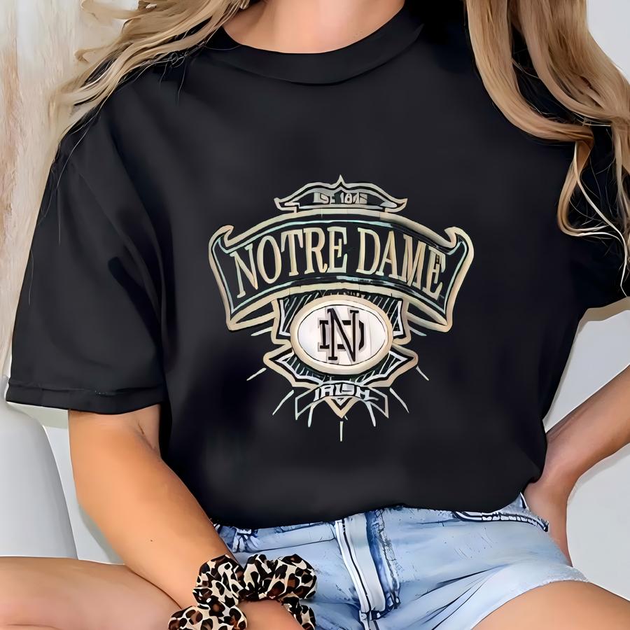 90s Ncaa University Of ‘fighting Irish’ Crewneck Sweatshirt Y Logo Green, Grey Color Men’s M T-shirt