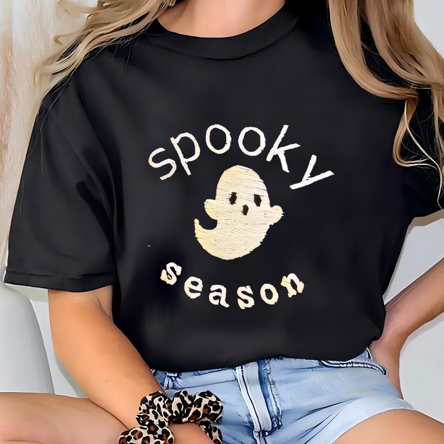 Spooky Season Sweatshirt, Halloween Sweatshirt, Womens Halloween Sweatshirt, Cute Fall Sweater, Gift For Halloween T-shirt