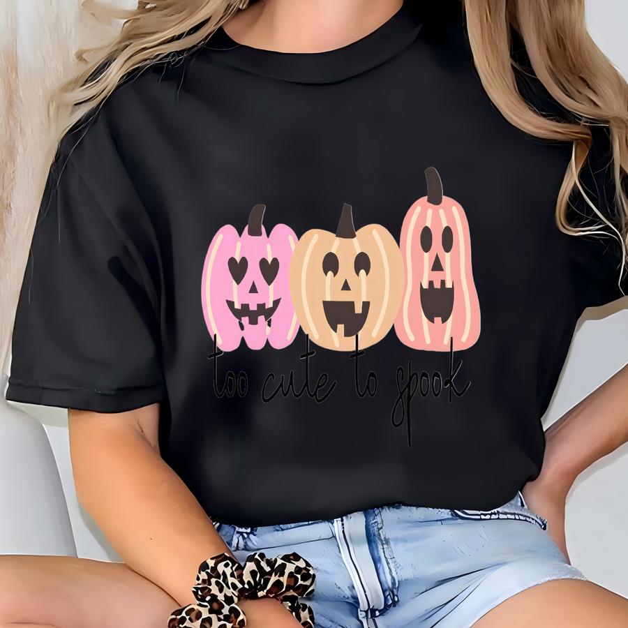 Too Cute To Spook Pumpkin Shirt, Carved Jackolantern Graphic Hoodie, Halloween Party Hoodie, Girly Adorable Crew Neck, Spooky Season Outfit T-shirt