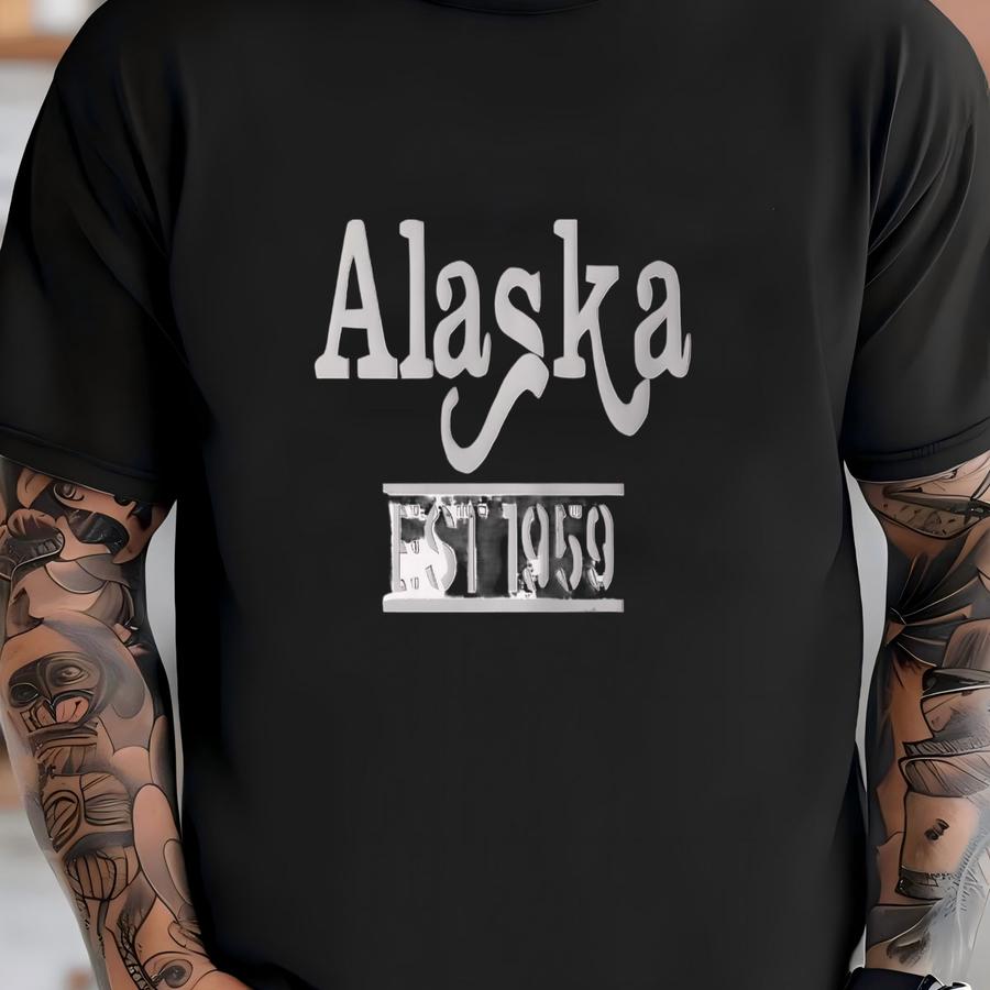 Alaska State Hoodie: Minimalist Unisex Cotton Apparel T-shirt