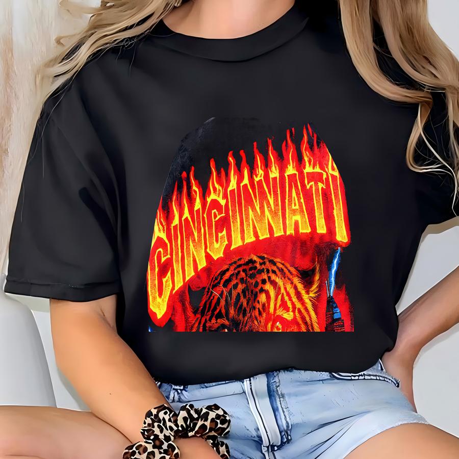 Vintage Cincinnati Football Washed Hoodie, Hoodie, Oversized Apparel Sweatshirt, Unisex Shirt,game Day Shirt, Gift For Him Gift For Her. T-shirt