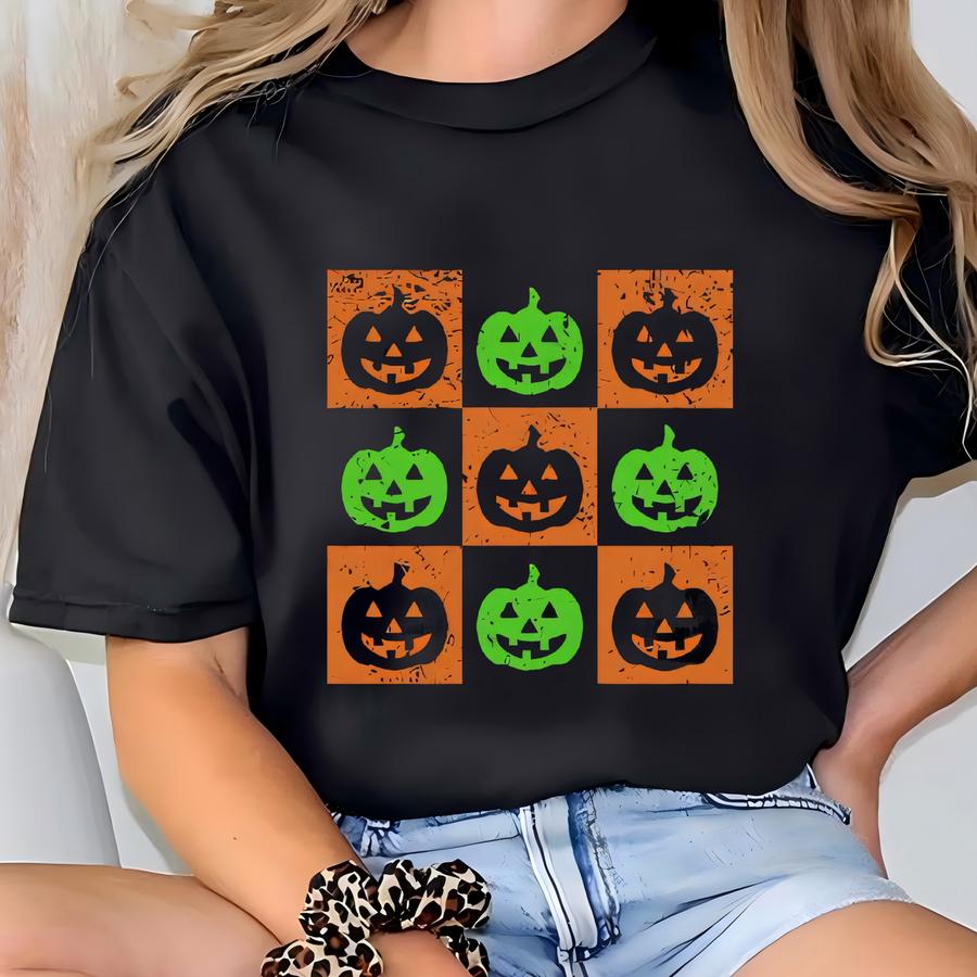 Halloween Pumpkin Shirt, Bella Canvas Pumpkin Shirt, Retro Pumpkin Face Tee, Spooky Season Shirt, Cute Pumpkin Shirt, Gift For Halloween T-shirt