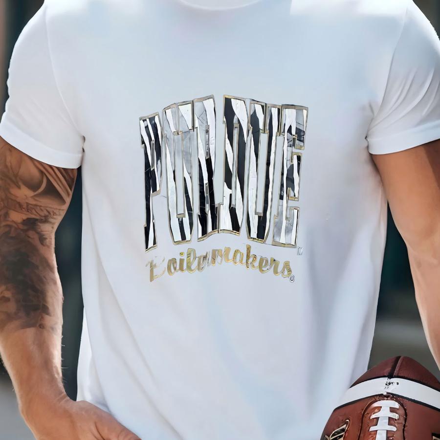 Vintage Purdue University Hoodie: Logo, Men's Fit M T-shirt Vintage Purdue University Hoodie: Logo, Men's Fit M T-shirt