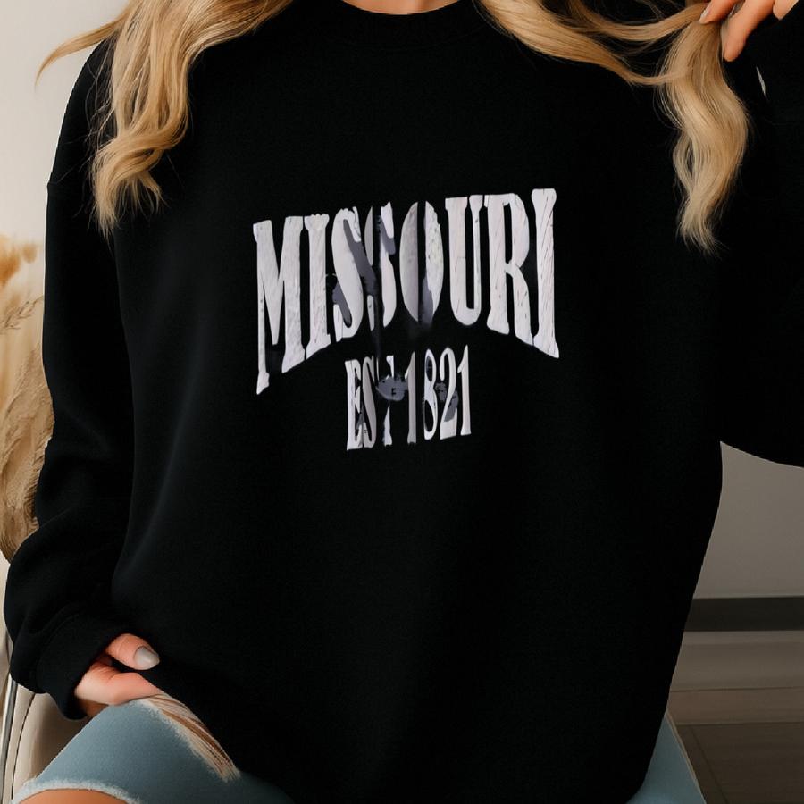 Missouri Hoodie: Unisex Heavy Blend Cotton - Traveler Gift Sweatshirt