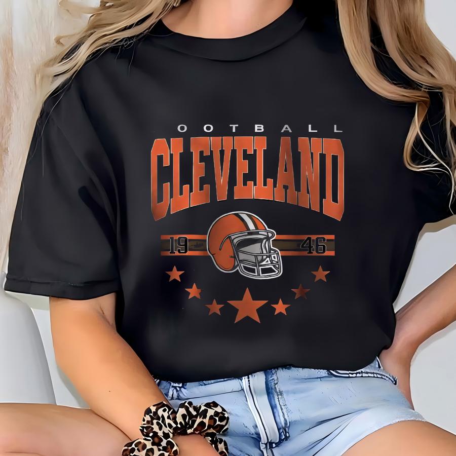 Cleveland Football Sweatshirt, Vintage Style Cleveland Football Crewneck, Cleveland Fan Gifts, Retro Cleveland Football Sweater T-shirt