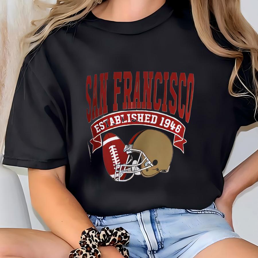 San Francisco Football Sweatshirt: Sporty Crewneck For Game Day T-shirt