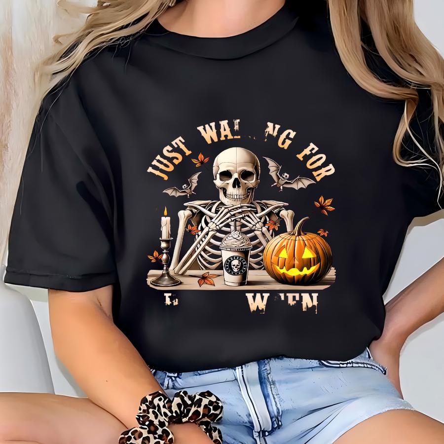Funny Halloween Skeleton Tee: Spooky Retro Skull Shirt T-shirt