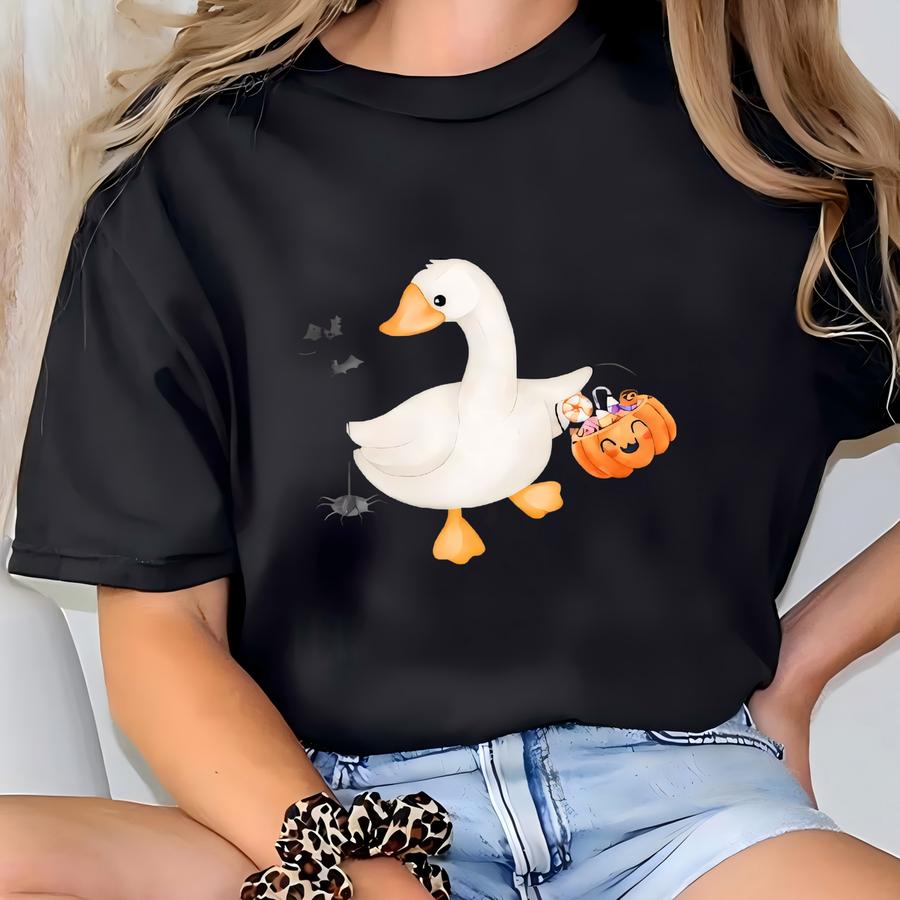 Spooky Goose Halloween Shirt For Pumpkin Patch Matching Fall Family Tshirts Sibling Halloween Tee Funny Halloween Sweatshirt Sill Goose Fall T-shirt