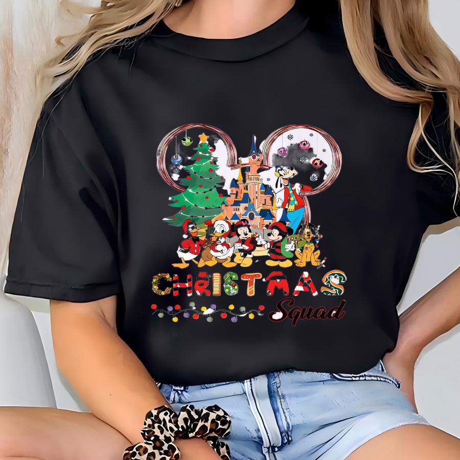 Christmas Sweatshirt – Holiday Crewneck –  Friends Xmas Sweater – Unisex Family Christmas Shirt – Cute Gift T-shirt