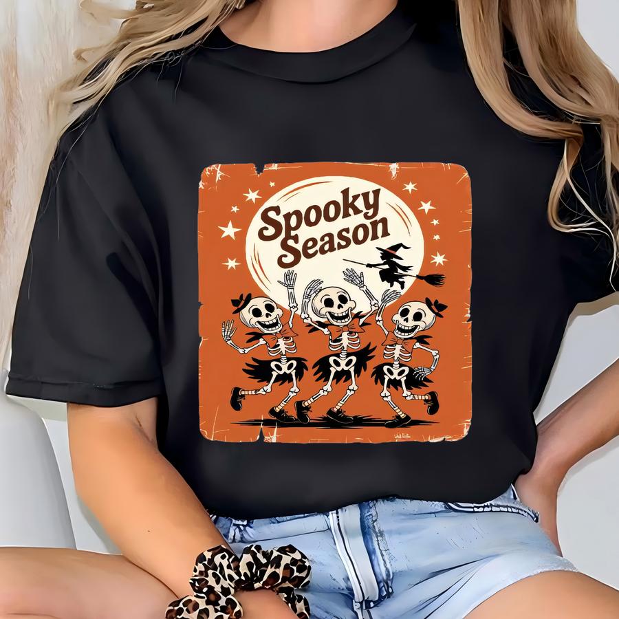 Spooky Season Sweatshirt, Retro Spooky Sweater, Spooky Halloween, Halloween Hoodie, Fall Vibes, Cozy Season Sweatshirt, Halloween Gift T-shirt