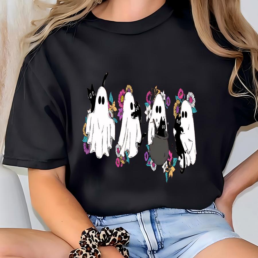 ® Halloween Black Cats Ghosts Shirt, Halloween Ghost Hoodie, Spooky Season Cat Tee, Halloween Cute Women Outfit Gift T-shirt